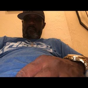 Meet your Posher, Damon